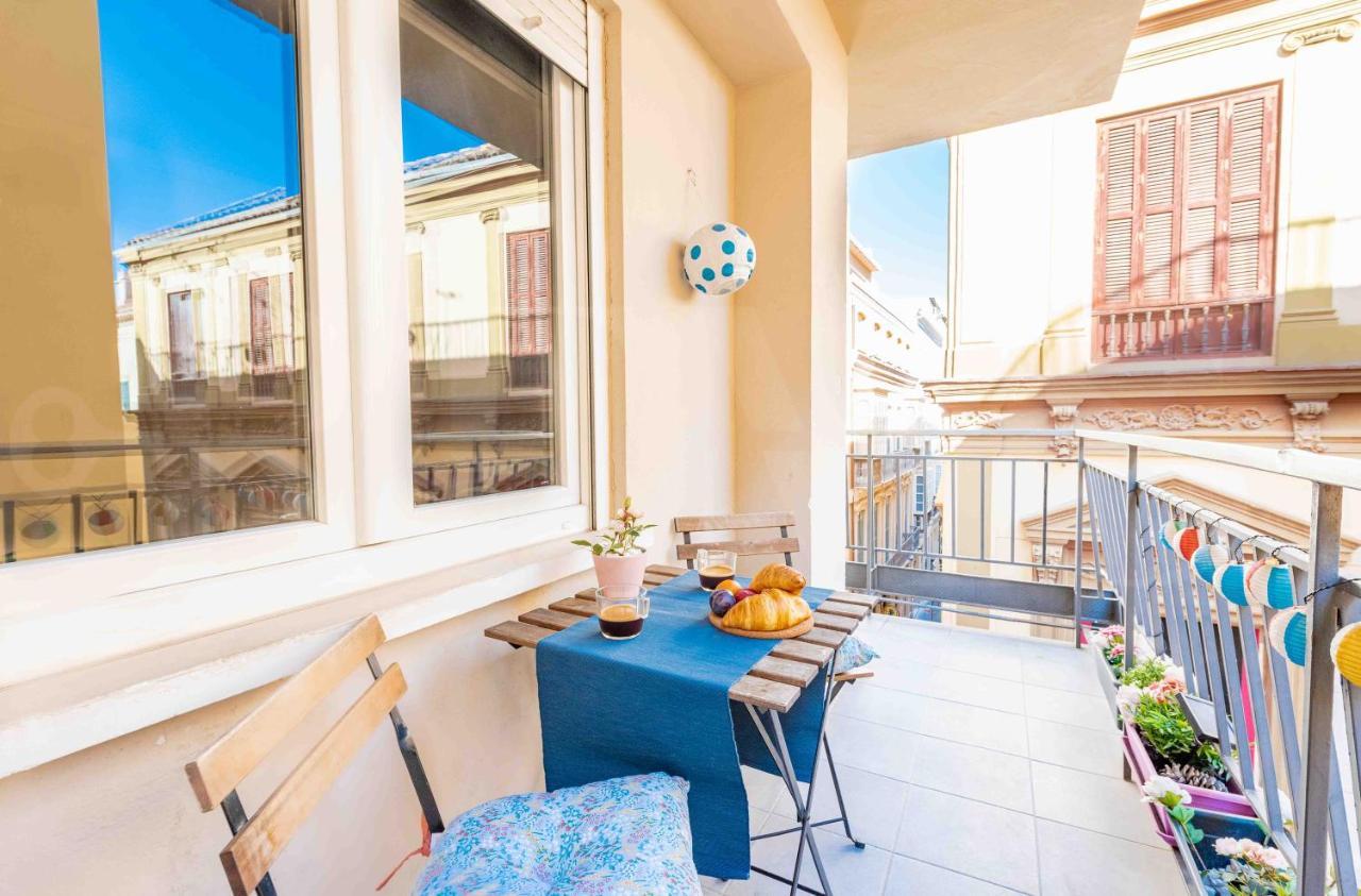 Apartamento Cosy Flat With Private Balcony - Historic Center By Rems Málaga Exterior foto
